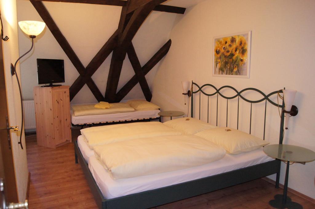 Dreibettzimmer